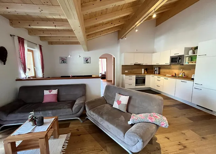 Trixlhof Bed & Breakfast 3*