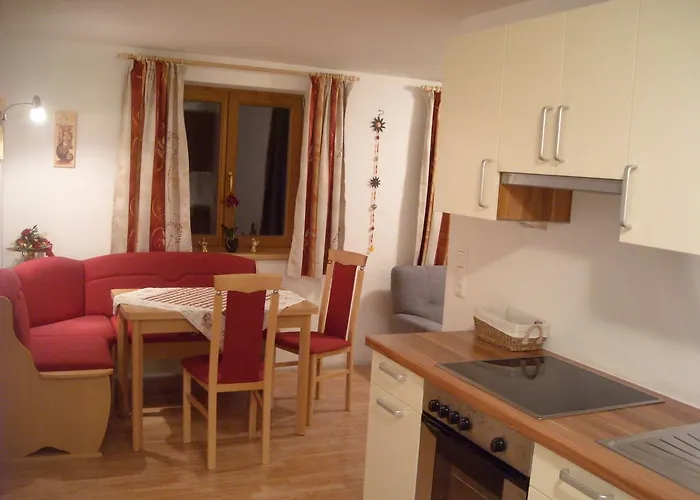 Trixlhof Bed & Breakfast 3*