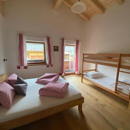 Trixlhof Alojamento de Acomodação e Pequeno-almoço Sankt Ulrich am Pillersee