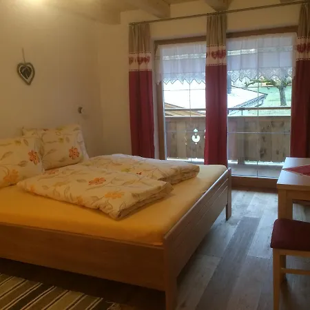 Trixlhof Alojamento de Acomodação e Pequeno-almoço Sankt Ulrich am Pillersee