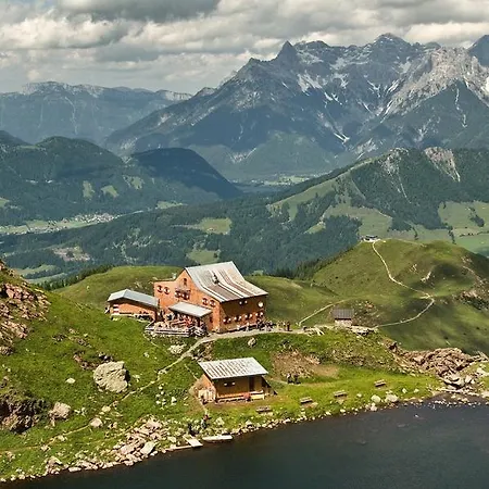 Trixlhof Alojamento de Acomodação e Pequeno-almoço Sankt Ulrich am Pillersee